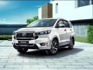 Toyota Innova 2025
